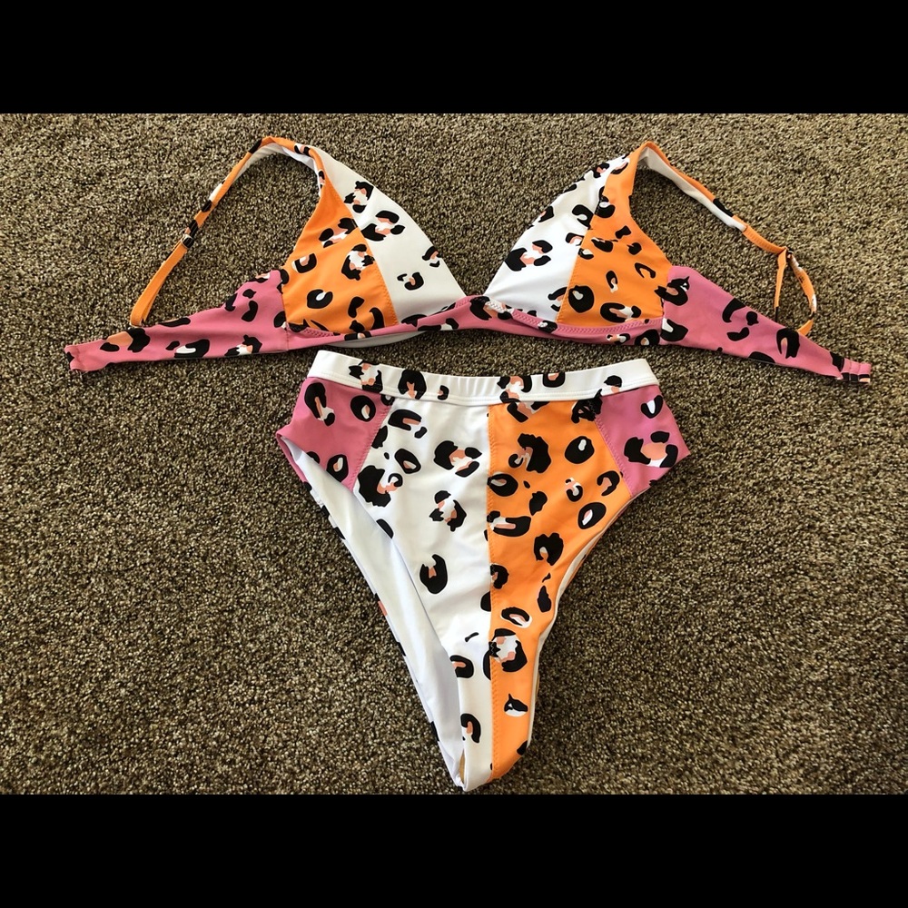 NWT size medium swim suit